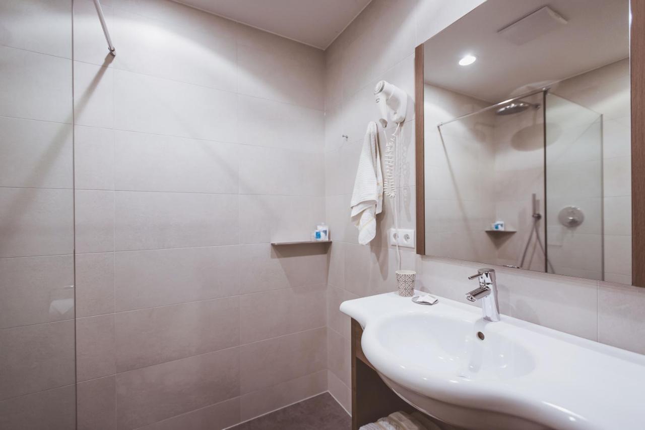 Hotel Bergland Cadipietra Luaran gambar