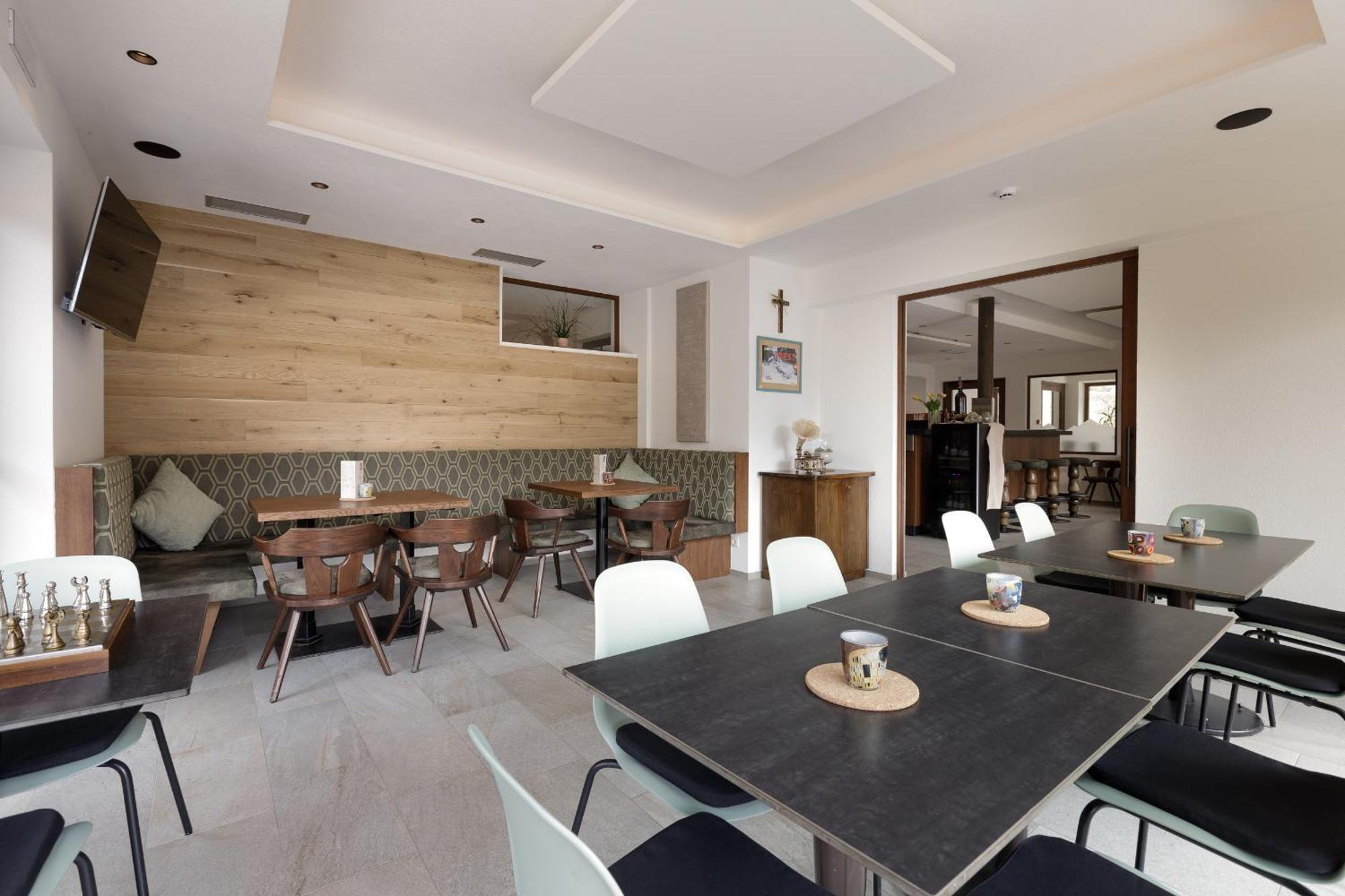Hotel Bergland Cadipietra Luaran gambar