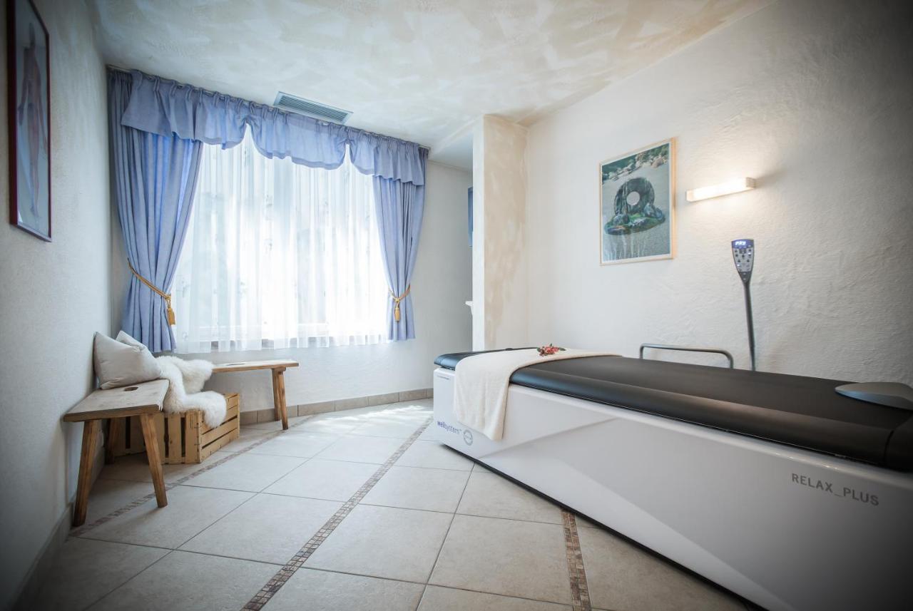 Hotel Bergland Cadipietra Luaran gambar